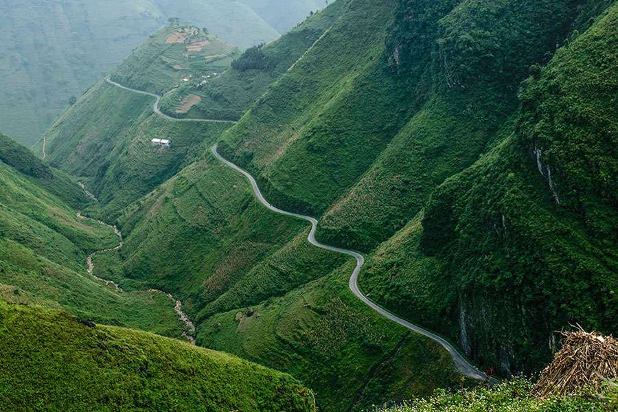 Ma Pi Leng pass -Vietnam adventure tours