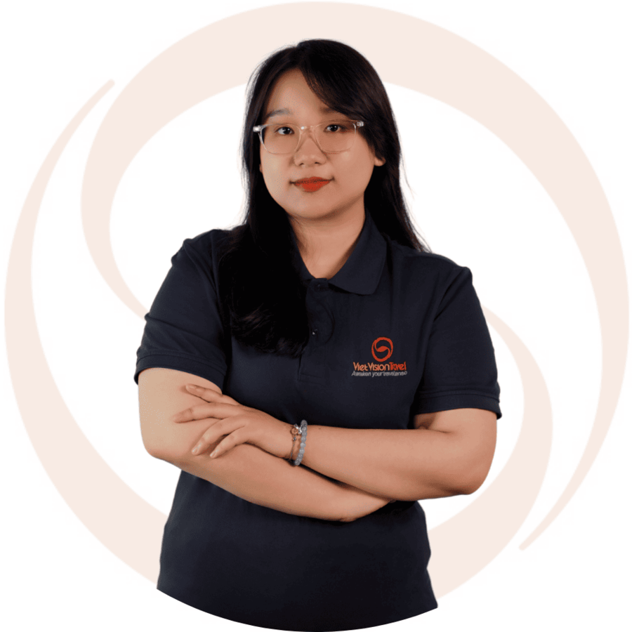 Đỗ Bích Diệp of vietnam local tour company
