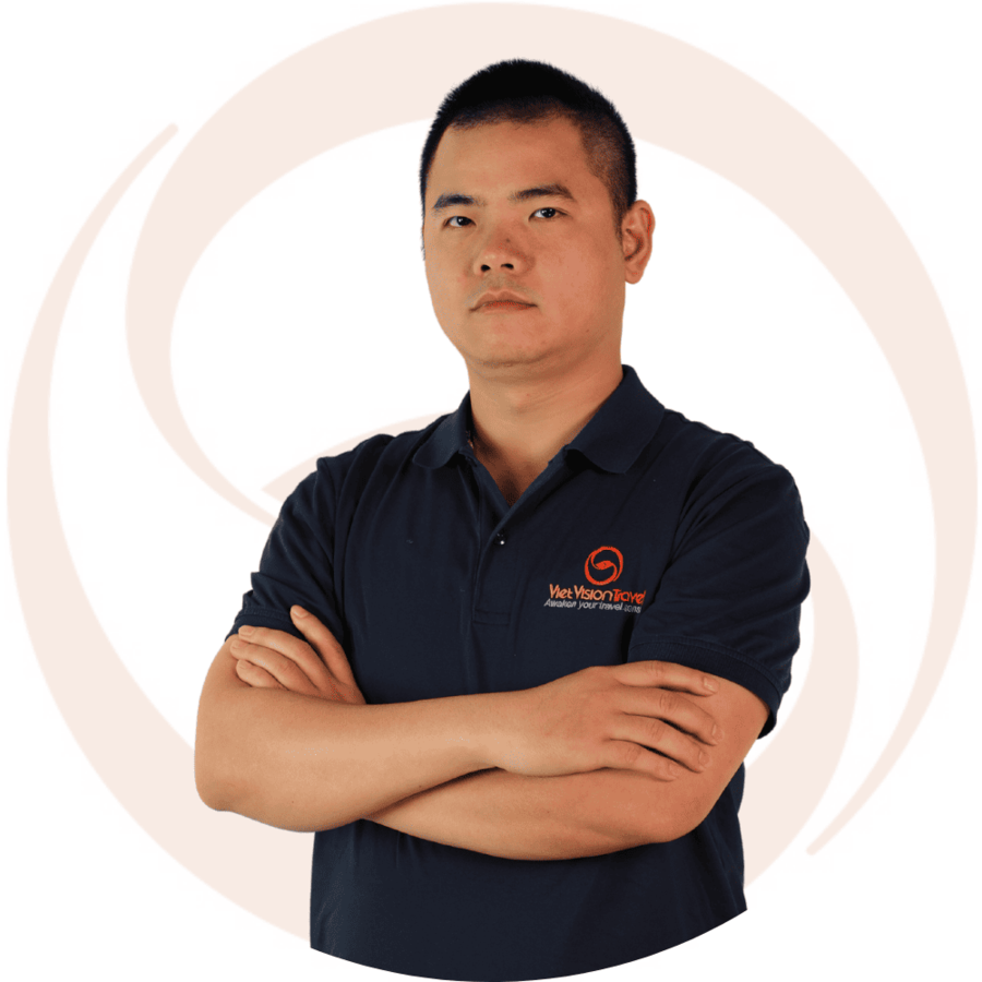 Nguyễn Văn Tuyển - marketing manager of vietnam tour company