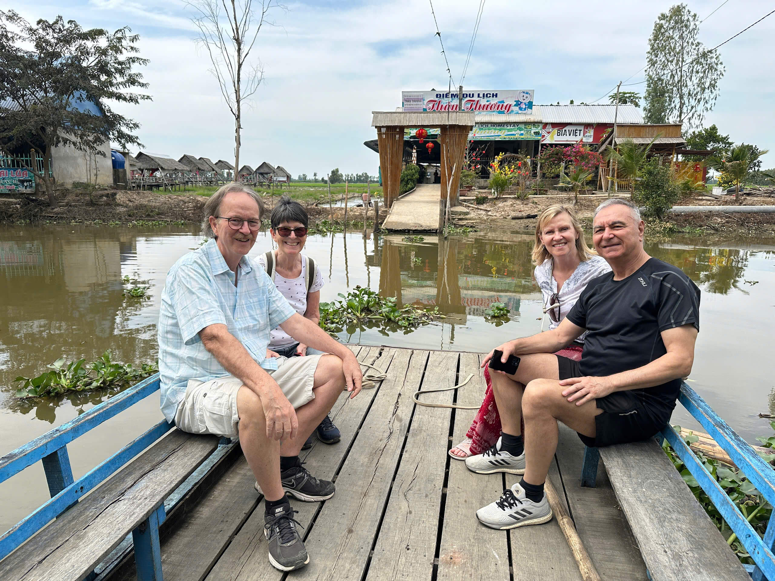 group to Tay Ninh by go vietnam tour