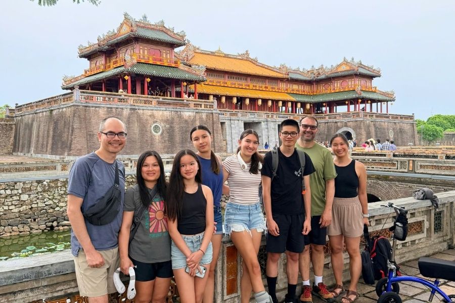Discover Vietnam Temples and Heritage