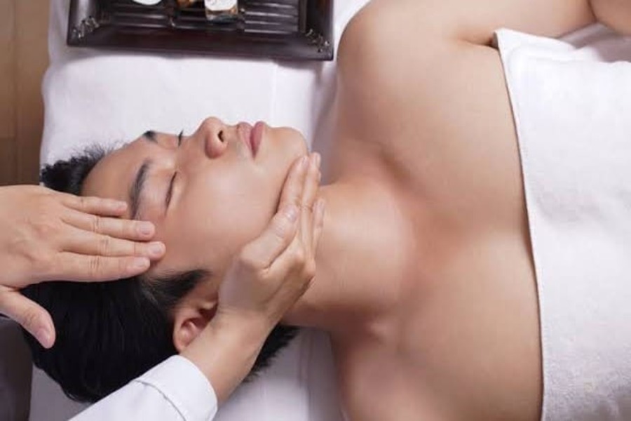 Facial Saigon spa offering relaxing facial massage and skin care