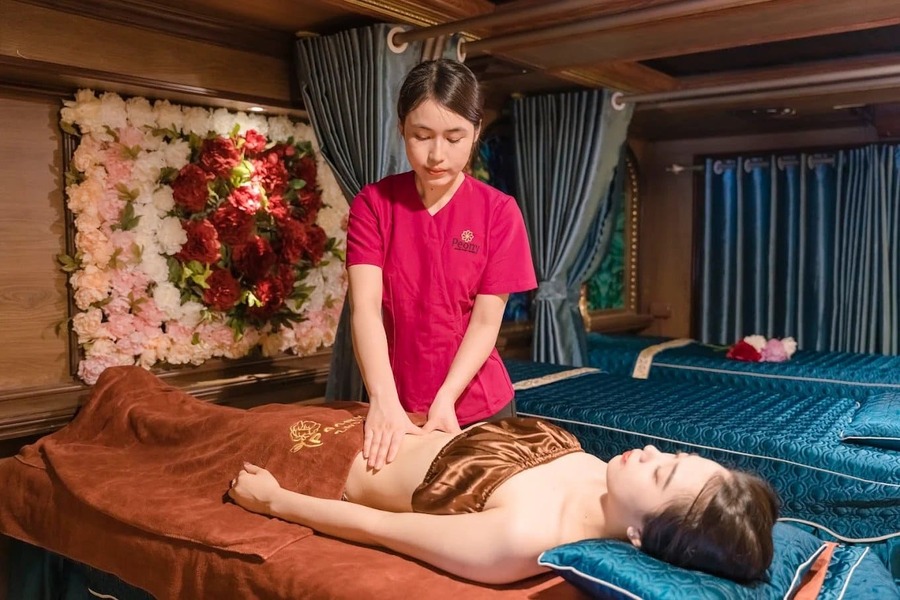 Hanoi spa with aromatherapy massage and relaxing wellness treatments
