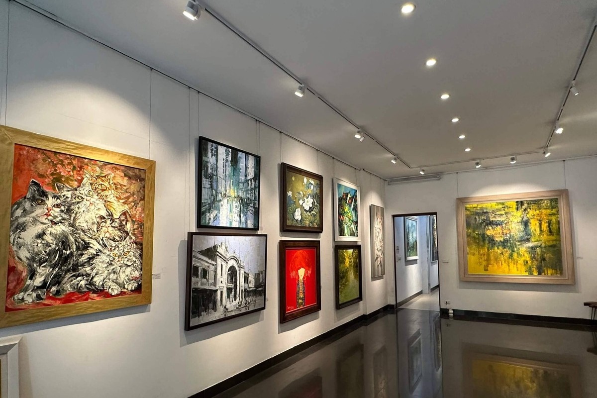 Nguyen Art Gallery Art Tour With Local Artist Nguyen Art Gallery Art Tour With Local Artist