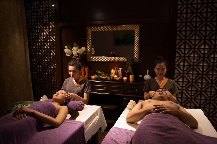 Relaxing spa treatment at a Hanoi Old Quarter spa