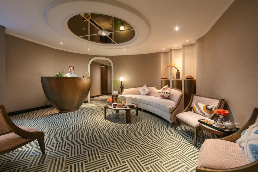 Traditional Vietnamese massage experience in Hanoi